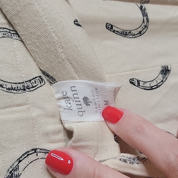Kate Quinn Cream Leggings with Horseshoe cropped Pajama Pants- MEDIUM - Picture 2 of 4